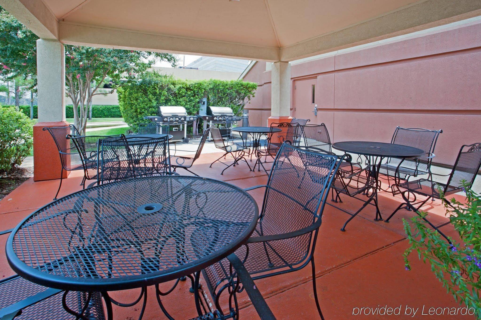 Sonesta Simply Suites Houston Galleria Medical Center Экстерьер фото
